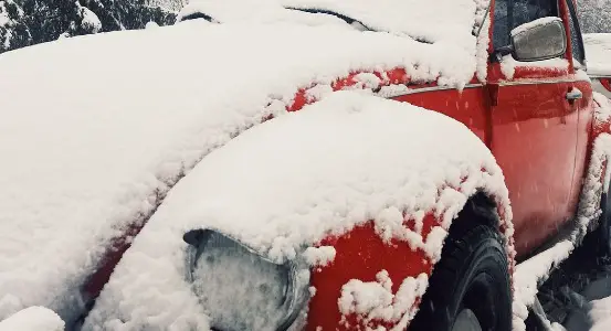 How to Protect your Car from Snow without a Garage