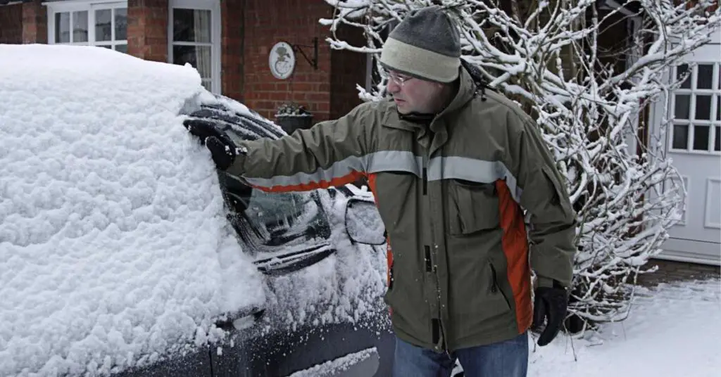 should you use a car cover in the winter